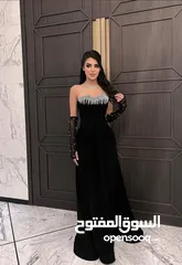  4 فستان اسود فخم مرصع بالخرز الفضي مع كفوف سوداء للسهرات والأعراس للبيع  او للإيجار بسعر مناسب