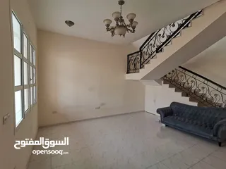  3 عقارات للبيع