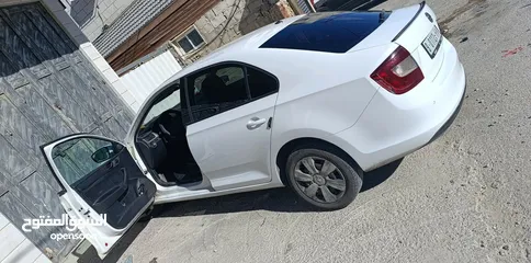  8 سكودا رابيد 2017