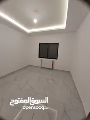  10 خلدا 145م بسعر مغري 84الف