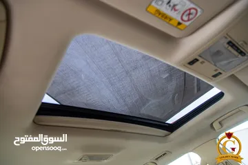  7 Toyota Land Cruiser 2017 Gx-r V8  السيارة بحالة الوكالة و قطعت مسافة 80,000 كم
