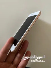  1 "ايفون 8 ذاكرة 64 بطاريه+شاشة مغيرات من هارمونكس "ملاحظة : الباك مكسور  الكاميرا السلفي فيها مشكله