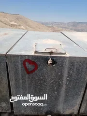  4 خزانات للبيع