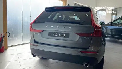  2 فولفو XC60 بحال الوكاله نظيف جدا-