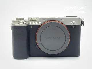  1 أرید کامیرا Sony a7c مستعمل أو جدید