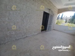  24 فيلا للايجار .. يوجد خيارات اخرى Villa for rent.. other options available / V152