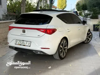  8 سيات ليون fr 2021 بلاك ادشن فل مسكرر ولا جرام بويه عداد 30 الف بسعر المميزز جدا