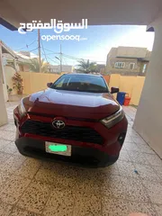  1 Toyota Rav4 Xle Premium 2022 Burgundy