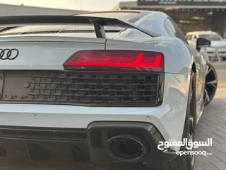  16 AUDI R8 2022 V10