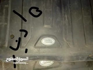  11 ارضيات سيارات للبيع  للبيع  في عمان