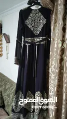  1 مستعمل بحالة الجديد مش ملبوس غير مره واحده لون نهدي و ذهبي