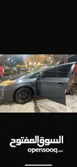  2 تويوتا بريوس هايبرد 2013
