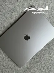  2 ماك بوك برو MacBook Pro M1 Max