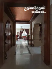  5 فيلا فخمه مجددة بالكامل