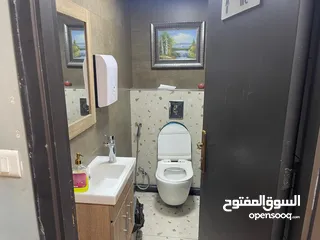  13 مطعم مأكولات يمنيه للبيع مع معدات كاملة في شارع الإذاعة بجانب بن العميد
