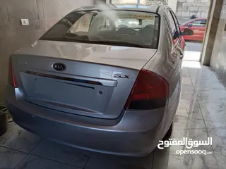  3 كيا سيراتو موديل 2008