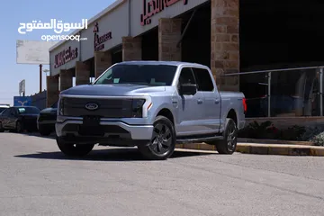  3 F150 LIGHTNING XLT EV 2022