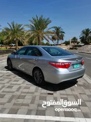  6 Toyota Camry SE 2016 Silver Colour