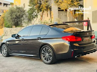  1 سيارة بي ام 530e موديل 2019 فلل بدون اي حوادث