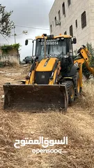  1 حفار مع جكJCBوجرافة صغير للايجار