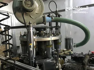  4 ماكنه اكواب ورقيه للبيع