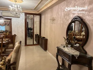  12 شقة ارضي في خلدا - ام السماق 178 متر مربع مع مساحة خارجية 110 متر مربع و كراج خاص