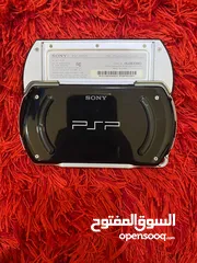  3 psp go with box