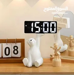  5 ساعة رقمية LED أنيقة مع منبه