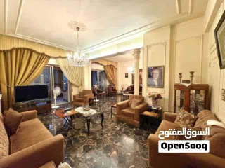  7 للبيع منزل إطلالة على ساحة الأمويين