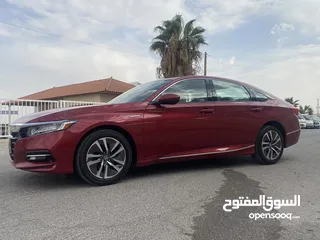  6 HONDA ACCORD EX 2019