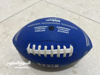  3 كرة قدم امريكية Miniو كرة سلة Wilson