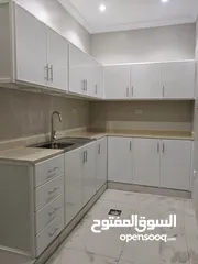  1 aluminium kitchen cabinet for sale and make