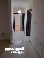  3 شقه للبيع في الجبيهة