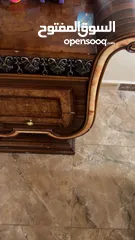  9 منزل للبيع