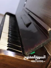  2 بيانو قديم  بحالة ممتازه جدا