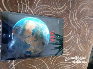  2 اي باد ipad(9th Generation)  للبيع بسعر 180 دينار