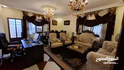  3 شقة ارضية فاخرة للبيع