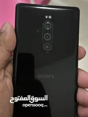  2 Sony Xperia 1