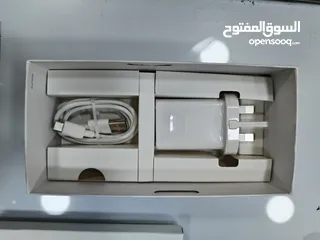  3 هونر 90 لايت بحالة  ممتازة مع كامل اغراضه