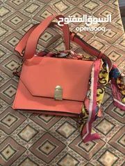  1 Aldo bag 10 kd original and perfect for all occasions and with all colors