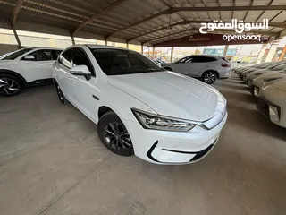  15 BYD QIN PLUS 2022  لون أبيض لؤلؤي مستعمل بحال الوكالة