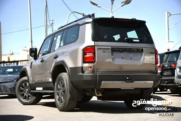  7 تويوتا برادو بالشكل الجديد 2025 بلون شمبين مميز وارد الشركة المركزية