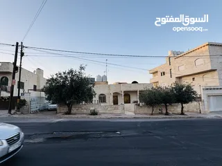  5 منزل مستقل للبيع من المالك مباشره بسعر الأرض والسعر قابل للتفاوض بعد المعاينه للجادين