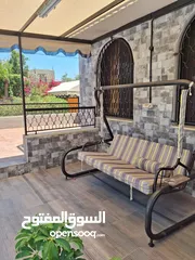 5 شاليه مفروش لقطة للبيع طابقين مع بركة أرقى مناطق الغور شميساني الغور بسعر حرق