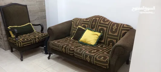  6 طقم كنب وطاولات خشب زان
