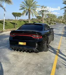  1 تشارجر R/T V8 للإجار اليومي والاسبوعي والشهري