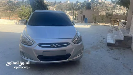  1 اكسنت بنزين ماتور 1400. بصمه .مرخصه ومامنه .دفعه.35 كاش وشكات 2000