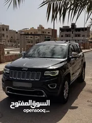  7 جيب شيروكي موديل 2015 مالك تاني عداد قليل السياره بحالة الوكاله ماشاء الله