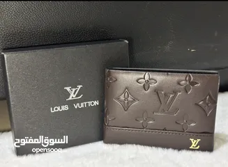  1 محافظ رجالي LV