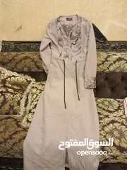  30 ملابس للبيع بسعر حررررق بحال الوكاله يتوفر  بلاطين جينز ،،،فساتين  شيفون ،، بلايز  مقاس 40,,,,42